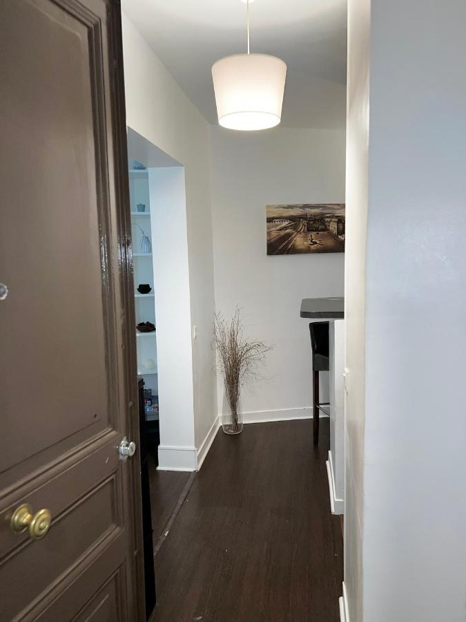 Superbe 2 Chambres Proche Montmartre Paris Exterior photo